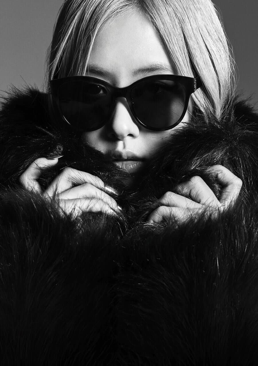 ROSÉ x Yves Saint Laurent Eyewear